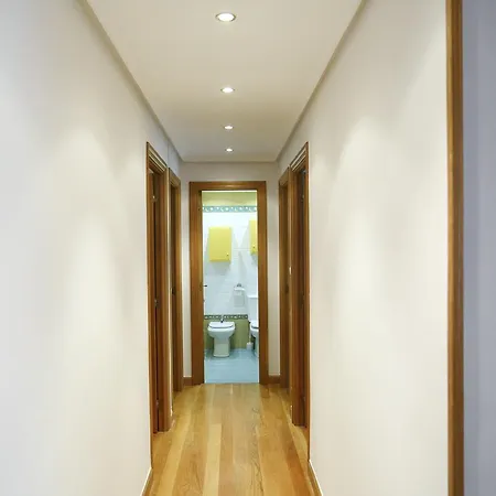 Ulia By Smiling Apartament *
